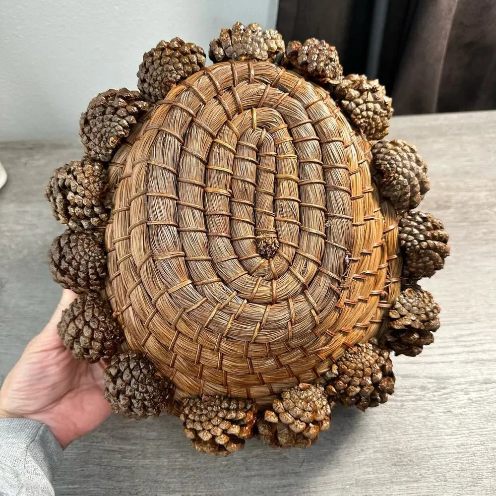 Vintage Native American Pine Needle Basket Bird with Pinecones